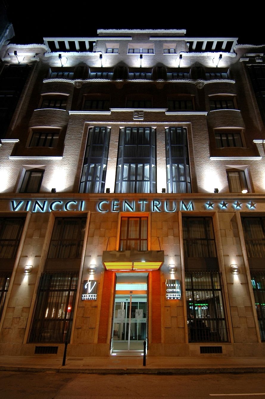 Hotel Vincci Centrum Madrid Exterior foto